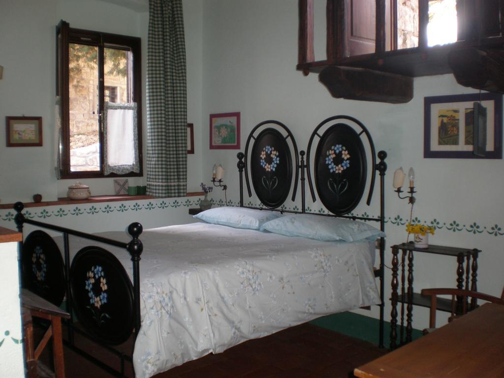 Agriturismo Podere Torre グレーヴェ・イン・キアンティ 部屋 写真